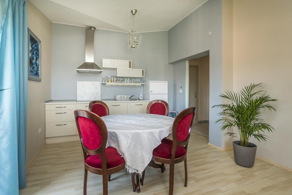 Apartments & Rooms Buoni Amici Murine ห้อง รูปภาพ