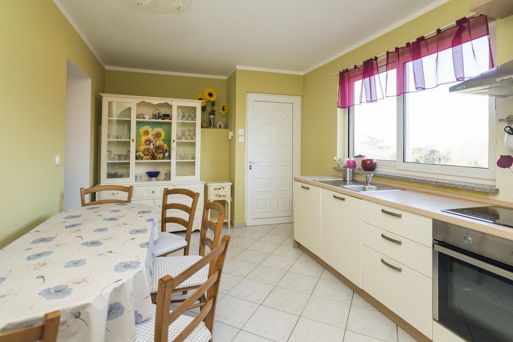 Apartments & Rooms Buoni Amici Murine ห้อง รูปภาพ