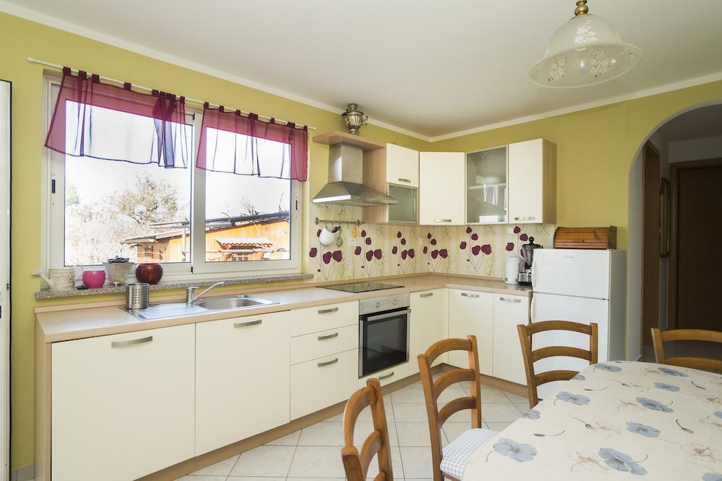 Apartments & Rooms Buoni Amici Murine ห้อง รูปภาพ