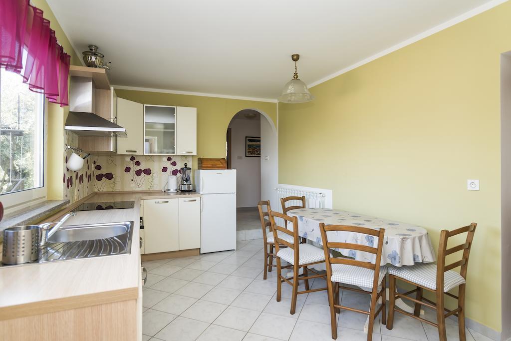 Apartments & Rooms Buoni Amici Murine ห้อง รูปภาพ